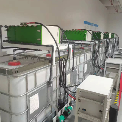 Pin dòng Vanadi REDOX 50kw/200kwh với công nghệ lõi riêng để lưu trữ năng lượng