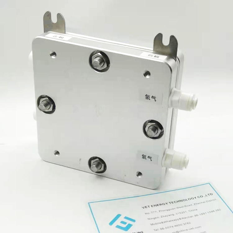 Phản ứng chính xác hydro tạo ra màng điện phân