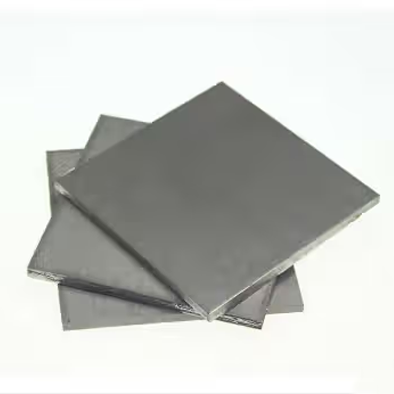 Nghiên cứu thí nghiệm titan cảm thấy nước điện phân để tạo ra hydro